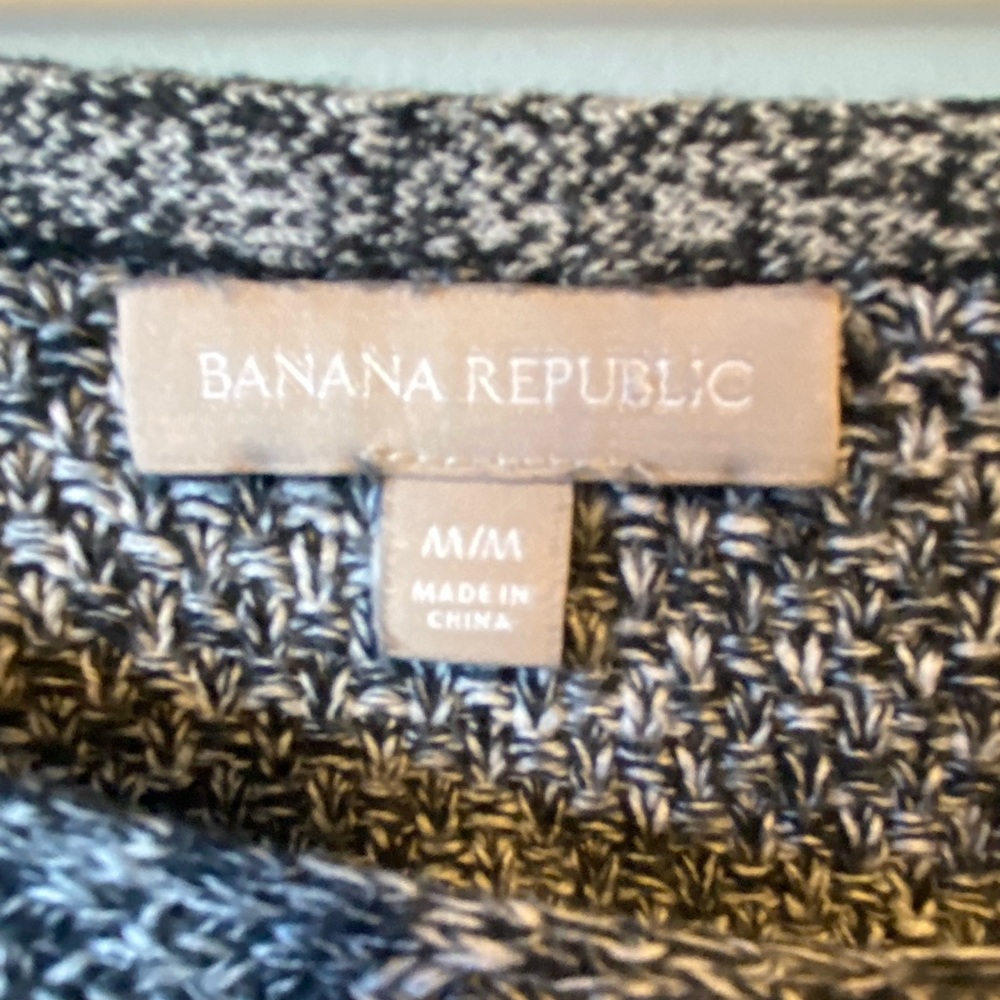 Grey Banana Republic Wooly Sweater || - Picture 3 of 3
